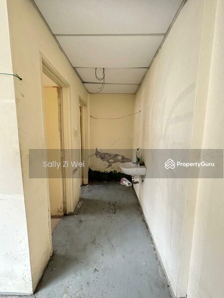 For Sale - Pekan Nenas