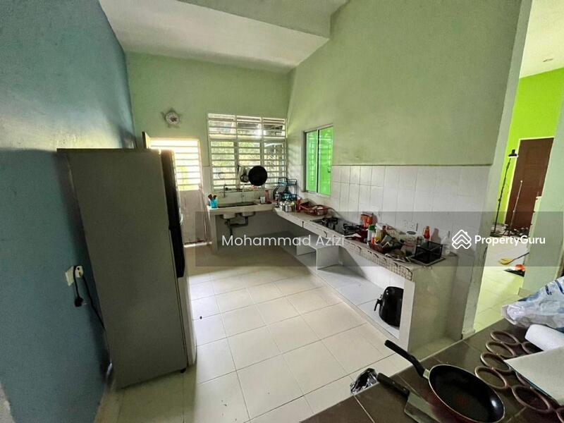 For Sale - Semi-Detached House at Taman Rendang