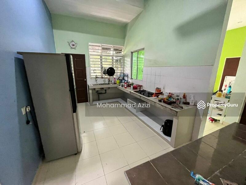 For Sale - Semi-Detached House at Taman Rendang