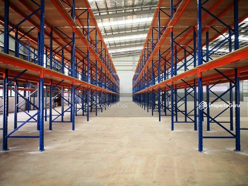 For Rent - Semi-D factory at Taman Industri Ringan Juru