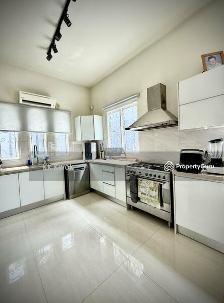 Hilltop Villas Seaview Bungalow Batu Ferringhi. untuk Untuk Dijual - RM 6,880,000, Mac 2026 - PropertyGuru.com.my