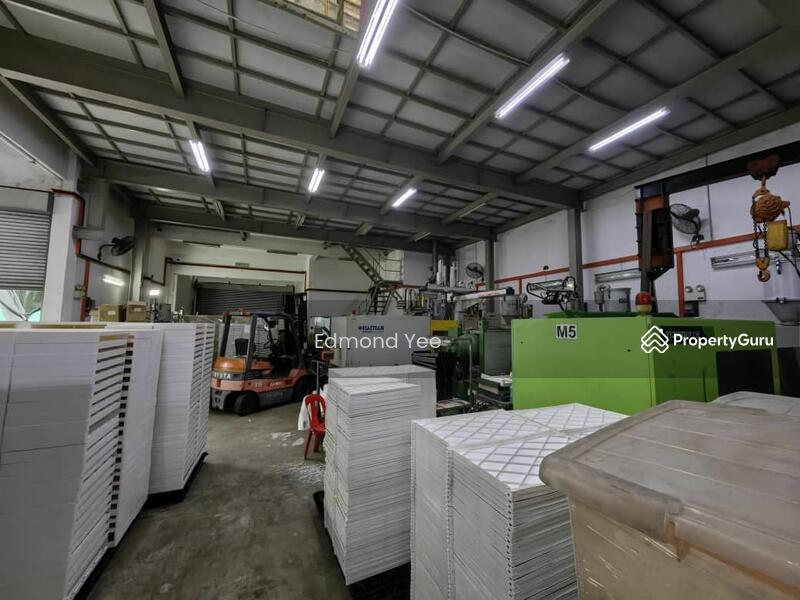 Untuk Dijual - Factory at Kawasan Perindustrian Beranang