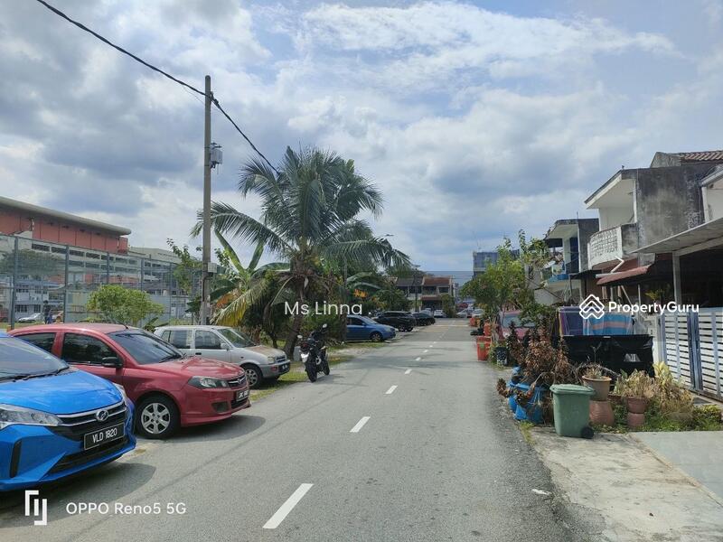 For Sale - Taman Selayang Utama