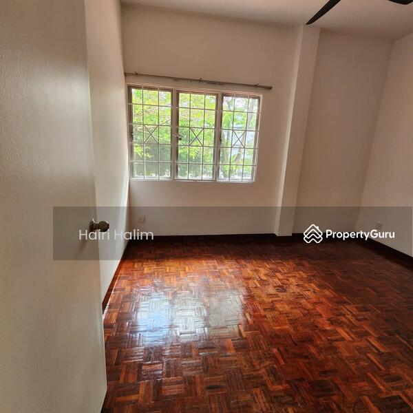 For Rent - Villa Flora