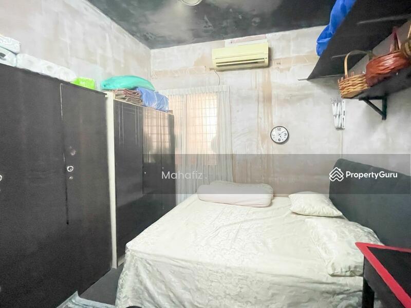 Untuk Dijual - Seksyen 10