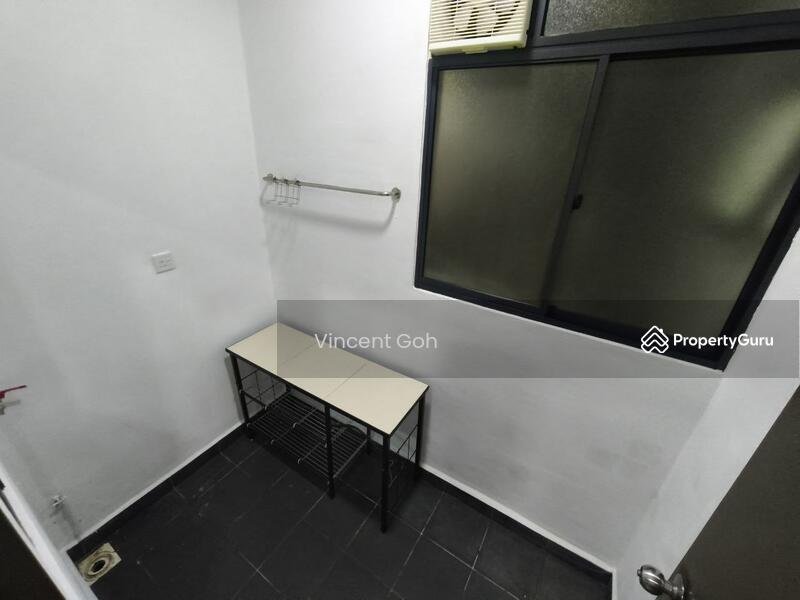 Untuk Dijual - The Henge
