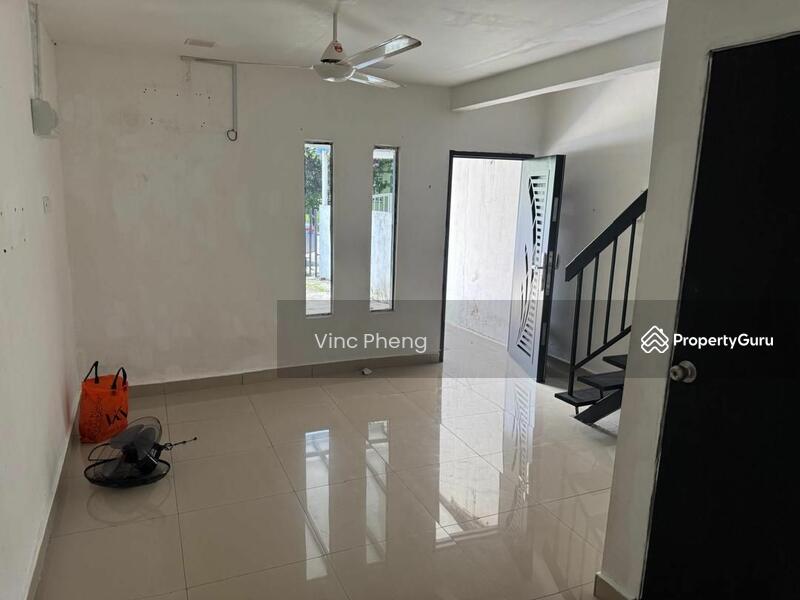 Untuk Disewa - 2-storey Terrace House at Taman Ayer Keroh Height