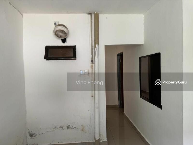 Untuk Disewa - 2-storey Terrace House at Taman Ayer Keroh Height