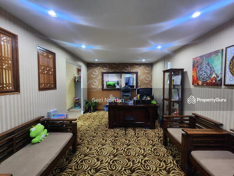 For Sale - Shoplot Seksyen 13