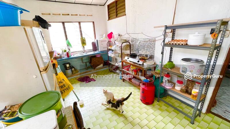 For Sale - Taman Salak Jaya