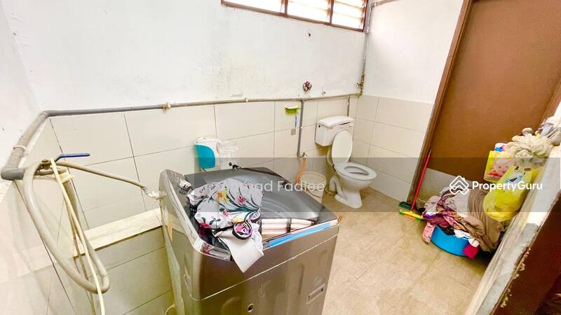 For Sale - Taman Salak Jaya