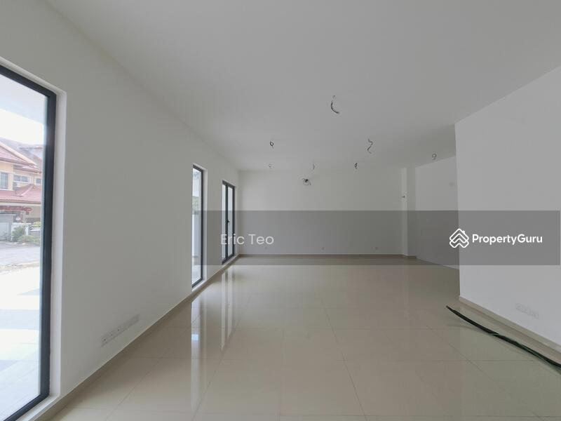 Untuk Dijual - 3-storey Terraced House at Taman Salak Selatan