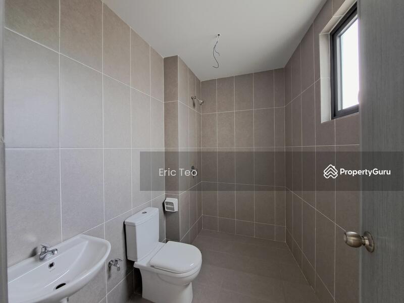 Untuk Dijual - 3-storey Terraced House at Taman Salak Selatan