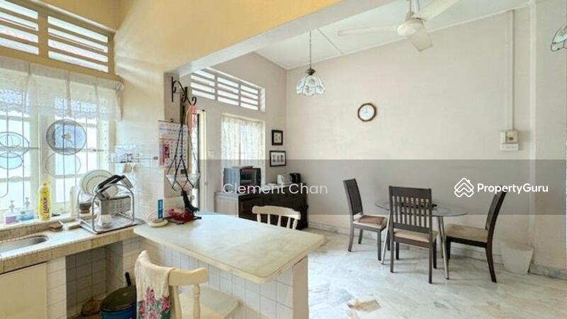 Untuk Dijual - Bungalow at Seksyen 6