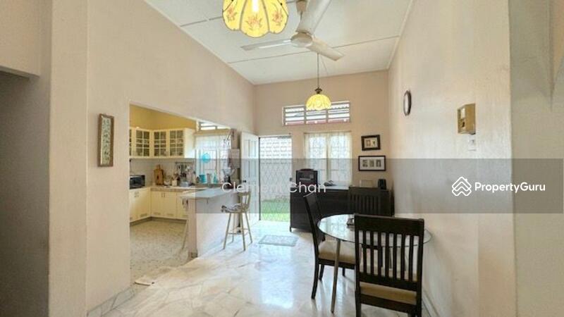 Untuk Dijual - Bungalow at Seksyen 6