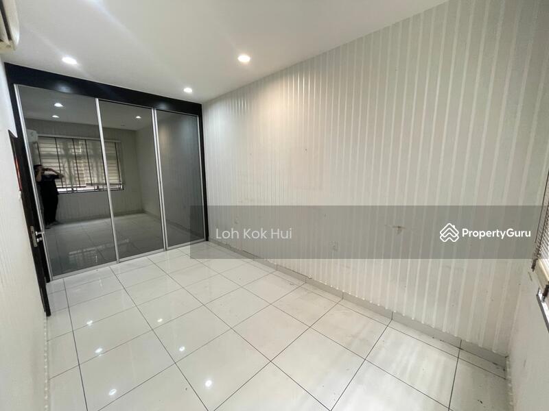 For Rent - Taman Impian Emas