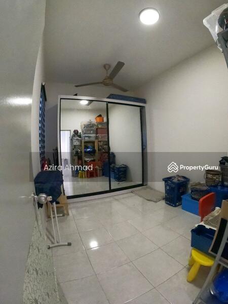Untuk Dijual - Garden Villa Townhouse Taman Tasik Semenyih