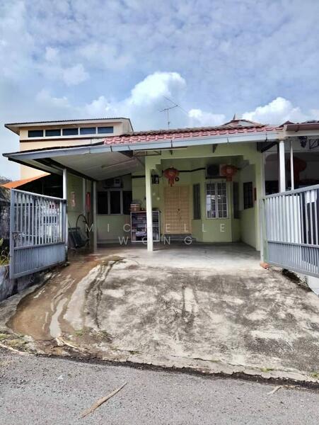 For Sale - Basic 1 Storey Terrace At Taman Sri Hijau Rawang For Sale
