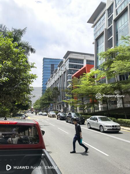 Untuk Dijual - Queen's Avenue