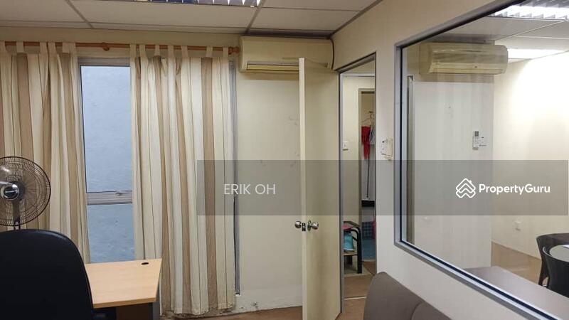 Untuk Dijual - Queen's Avenue
