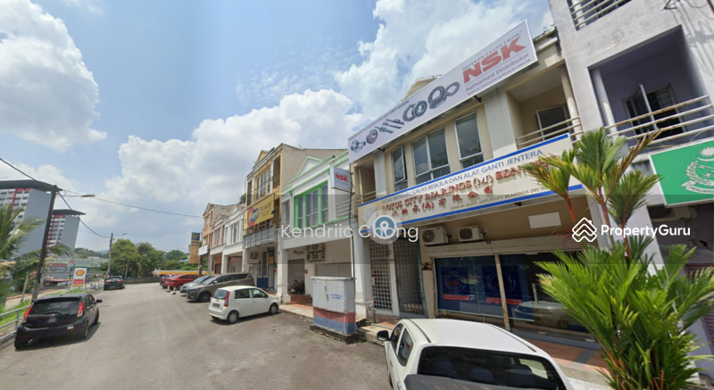 Untuk Dijual - SALE Freehold 3 storey Shoplot @ Jalan Tun Dr Ismail Seremban
