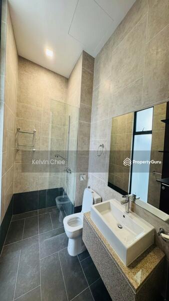 Untuk Dijual - East Ledang @ Noble Park - 2 Storey Bungalow With Pool House