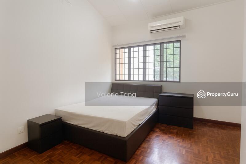 For Rent - Intermediate 2-Storey Link House