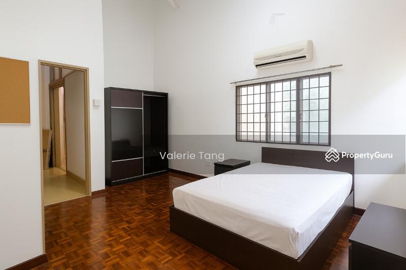 For Rent - Intermediate 2-Storey Link House