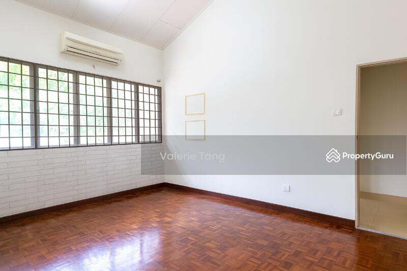 For Rent - Intermediate 2-Storey Link House