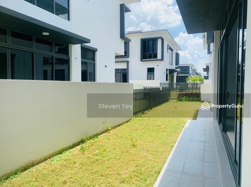Semi-Detached House for Sale in Setia Alam (Selangor) - Steven Tey - PropertyGuru.com.my