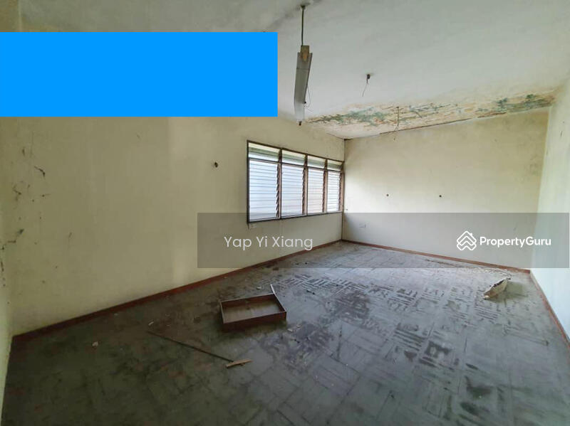 For Rent - COMMERCIAL BUNGALOW 15,000 SQFT BIG LAND WITH 20++ CARS PARKING FOR RENT