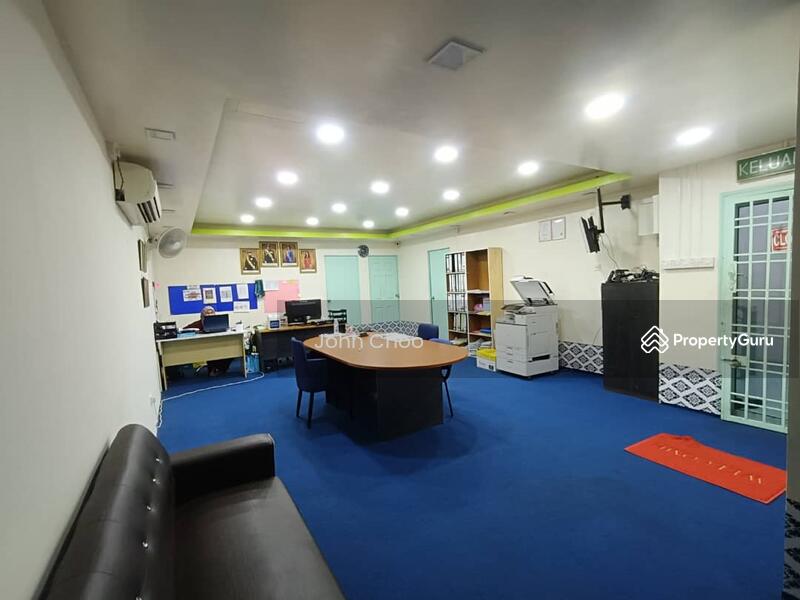 Untuk Dijual - Johor @ Taman Nusa Perintis 3 Storey Shoplot For Sale