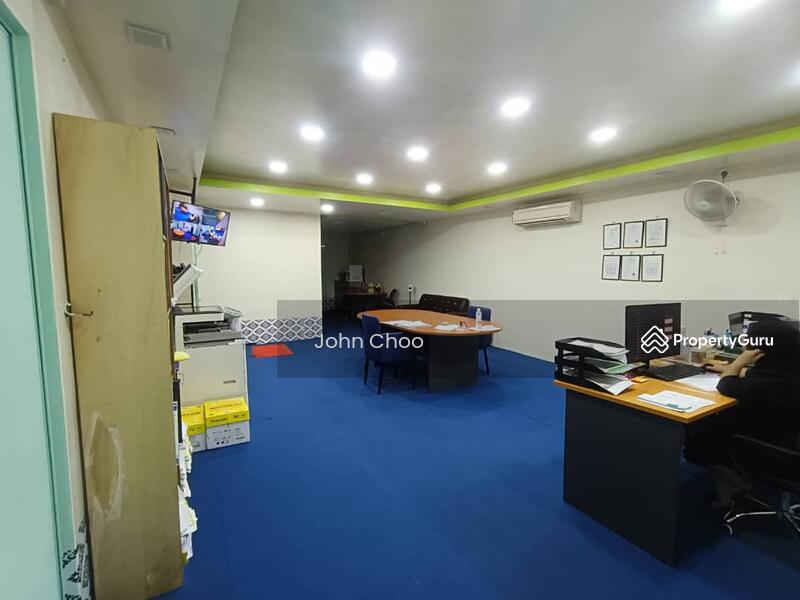 Untuk Dijual - Johor @ Taman Nusa Perintis 3 Storey Shoplot For Sale
