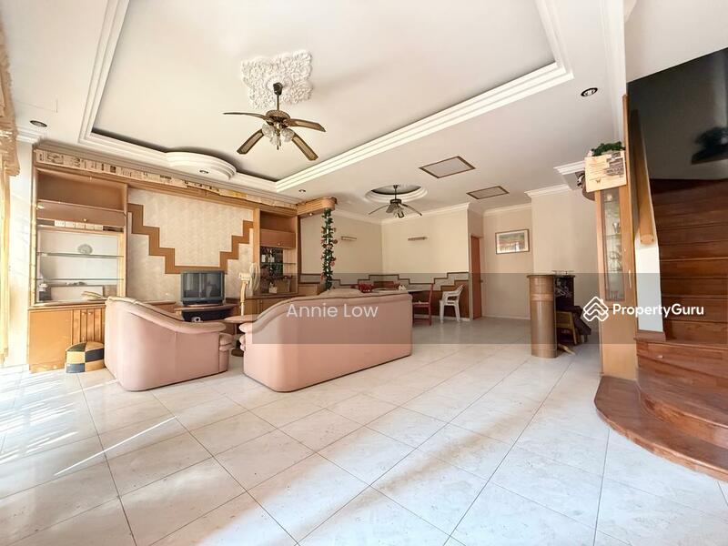 For Sale - Sri Putri
