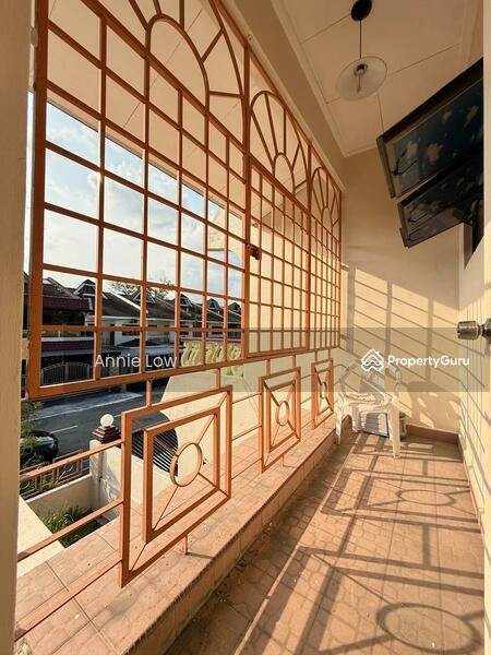For Sale - Sri Putri
