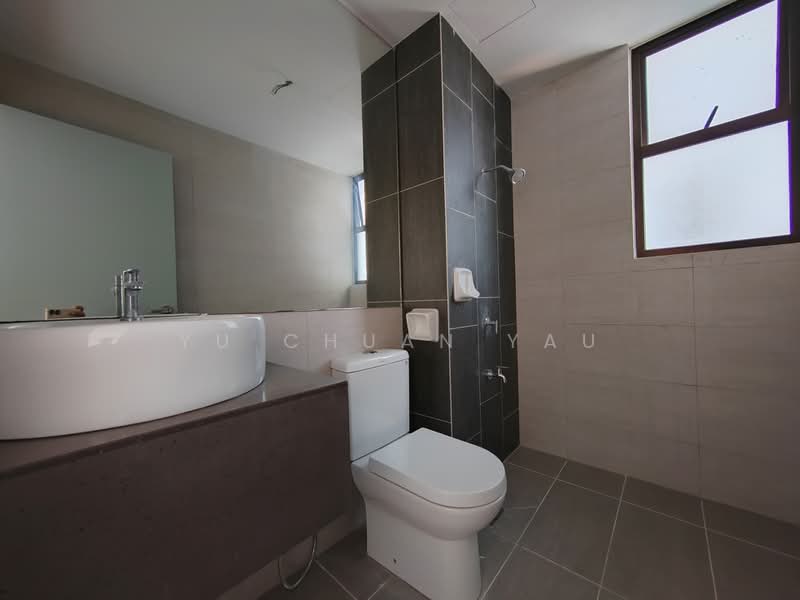 Kondominium untuk Dijual di Admiral Residences - Yu Chuan Yau - PropertyGuru.com.my