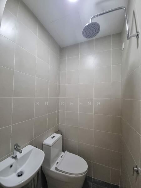 Untuk Disewa - Far East