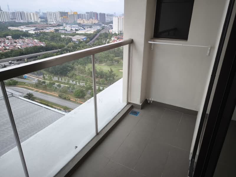 Servis Apartment untuk Dijual di Ten Kinrara - Ron Liew - Balcony - PropertyGuru.com.my