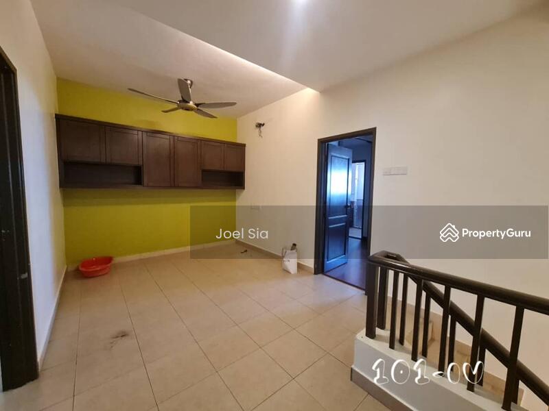 For Sale - Fully Extended Fully Renovated Bandar Bukit Tinggi 2 Butterfly Park 2.5 Storey House For Sale