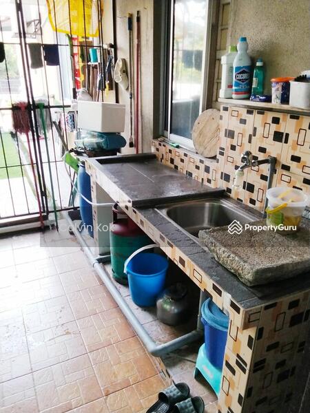 For Sale - Taman Prima Saujana @ Endlot with Extra Land Double Storey