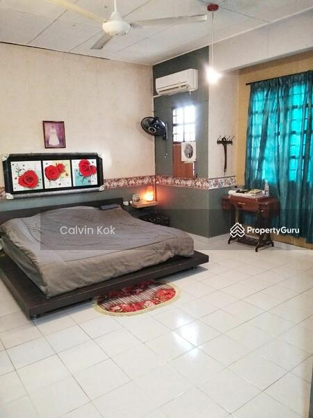 For Sale - Taman Prima Saujana @ Endlot with Extra Land Double Storey