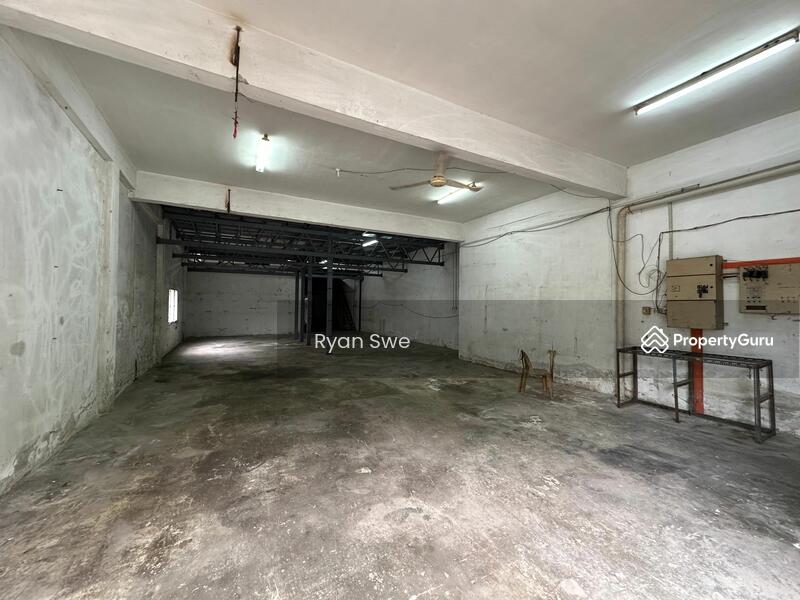 For Rent - Jalan KRI warehouse 1.5sty Facing Empty Land
