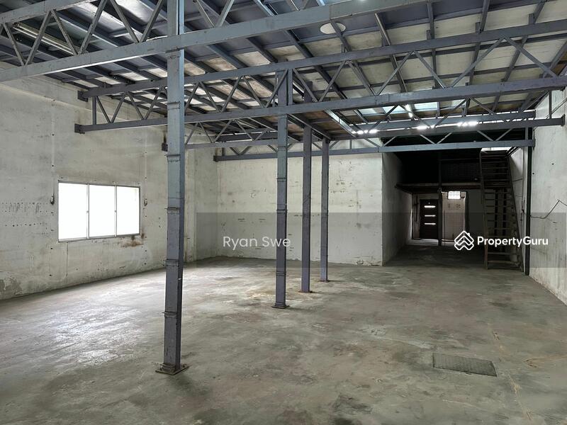 For Rent - Jalan KRI warehouse 1.5sty Facing Empty Land