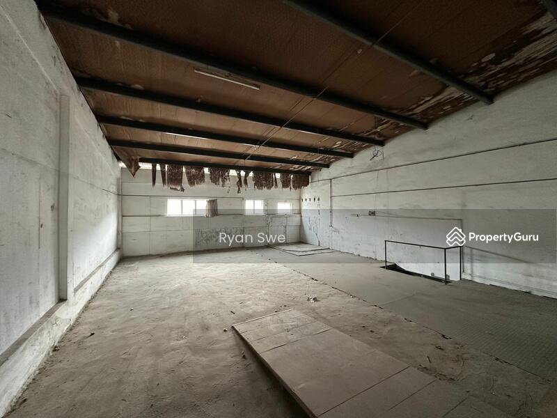For Rent - Jalan KRI warehouse 1.5sty Facing Empty Land