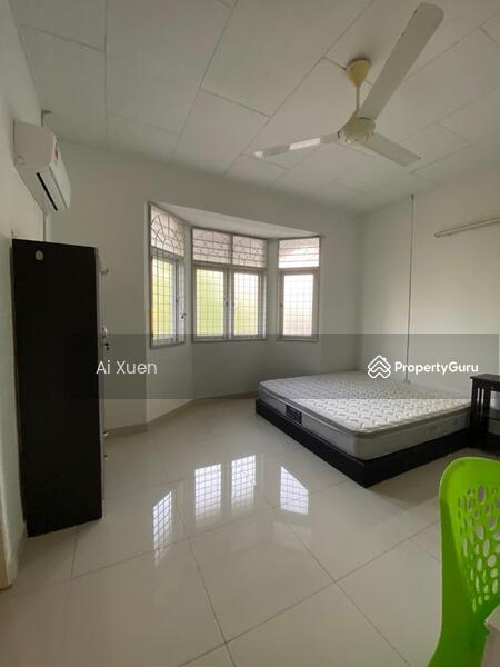 For Rent - 2 Storey Terrace @ Taman Inderawasih