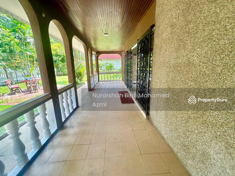 Untuk Disewa - Bungalow at Seksyen 12