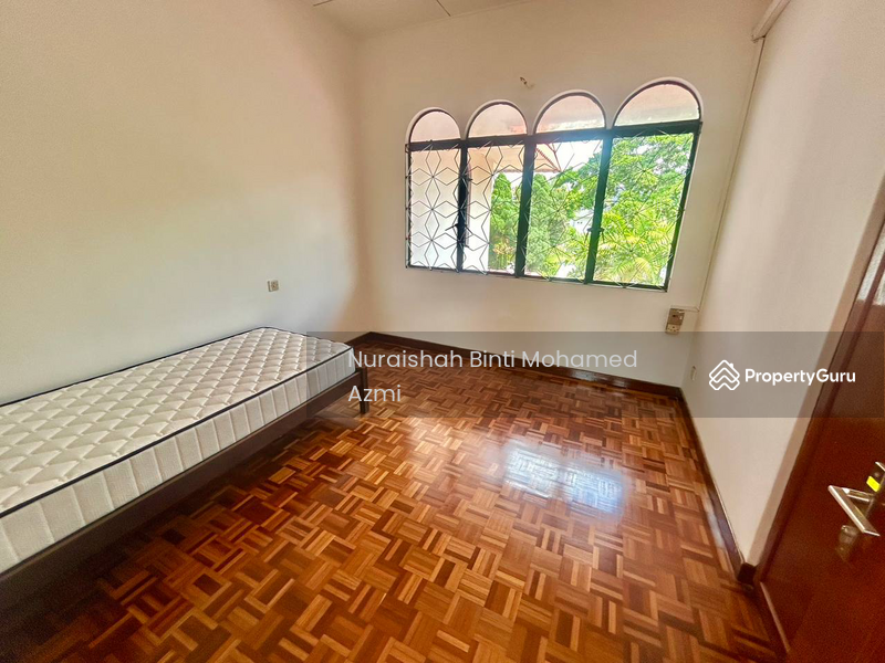 Untuk Disewa - Bungalow at Seksyen 12