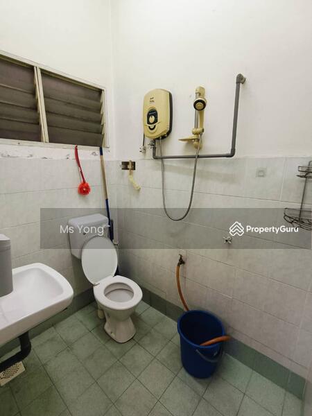 Untuk Disewa - Batu Gajah Pusing Single Storey Terraced House For Rent Perak