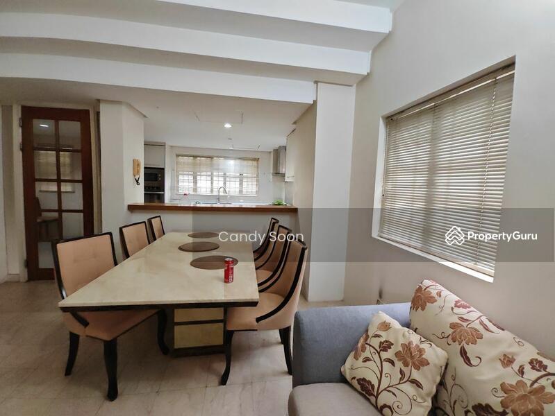 Untuk Disewa - 3-storey Terraced House at KLCC