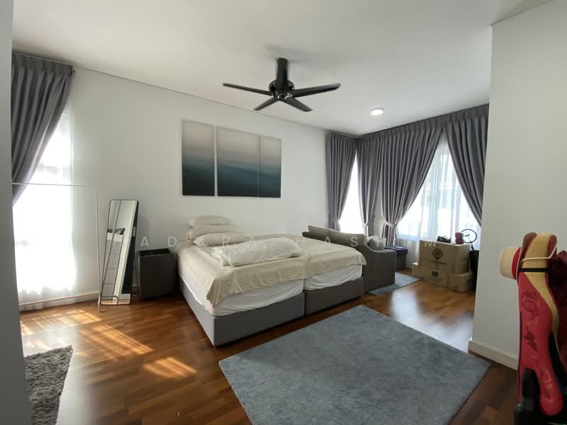 Rumah Teres 3 Tingkat untuk Dijual di Bukit Jelutong (Shah Alam) - Hadura Hashim - PropertyGuru.com.my